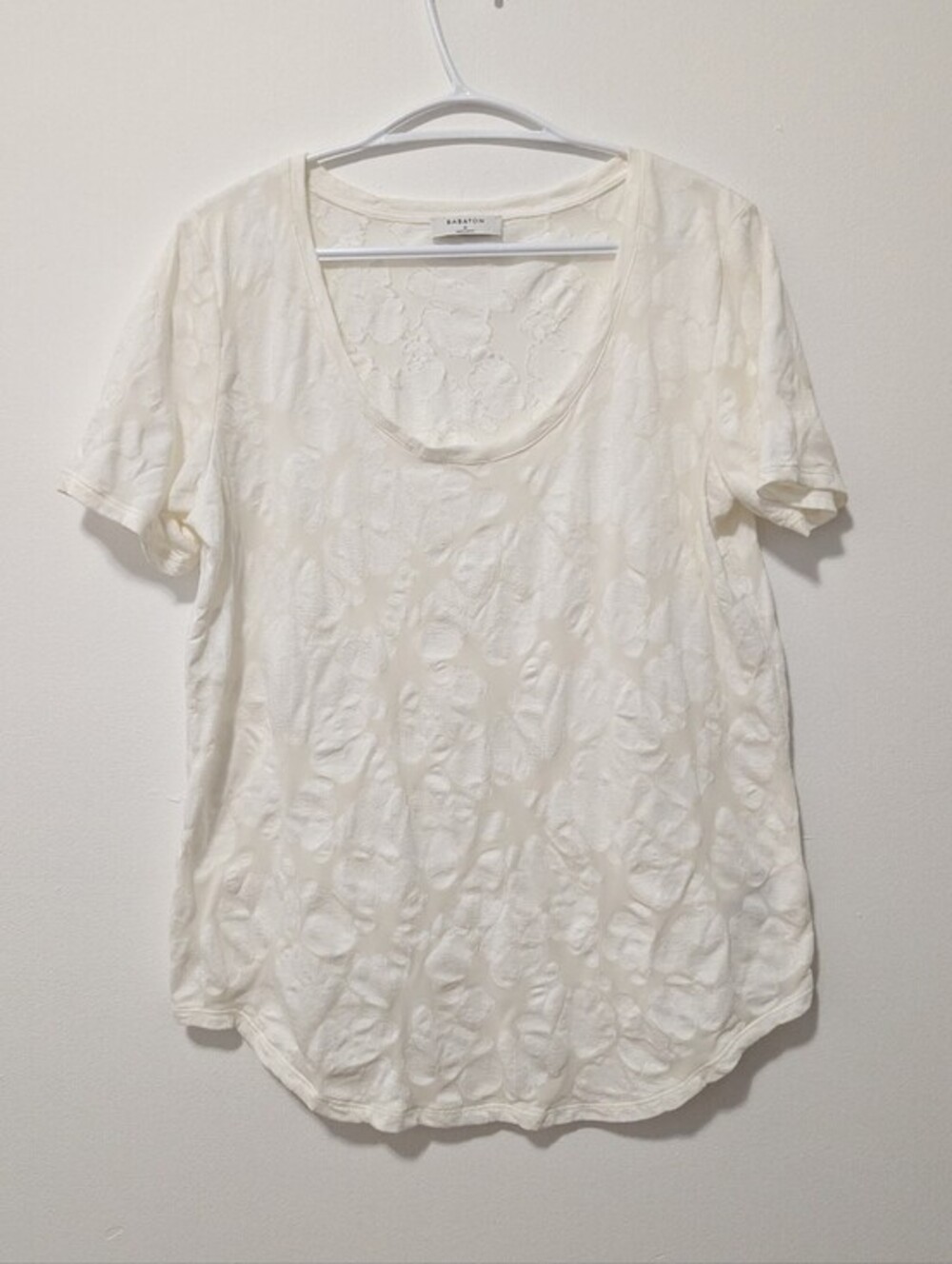 Babaton Aritzia White Floral Jacquard Burnout Scoop Neck Blouse Minimalist M